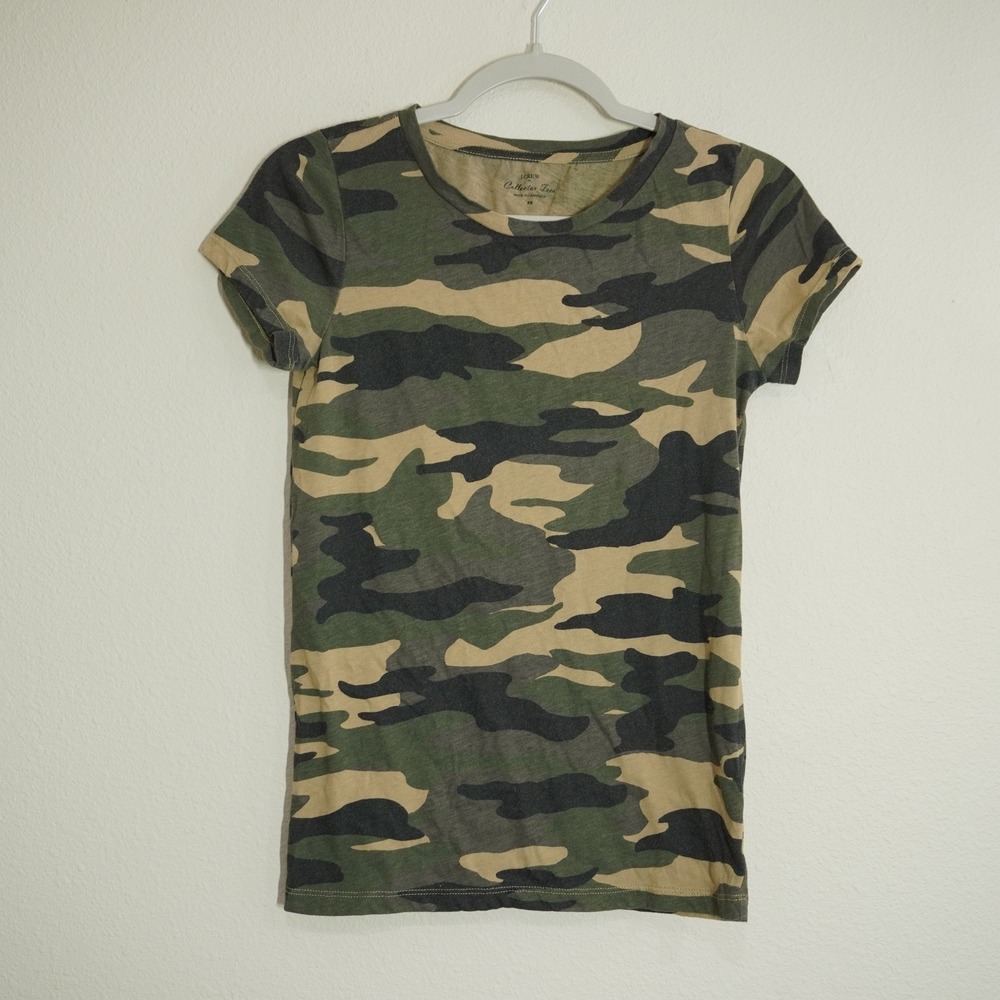 J. Crew Women's XS Green Camo T-Shirt Short Sleeve Collector Tee Casual Soft